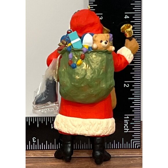 1993 HALLMARK KEEPSAKE ORNAMENT QX484-2 MERRY OLDE SANTA COLLECTORS SERIES - Picture 5 of 5